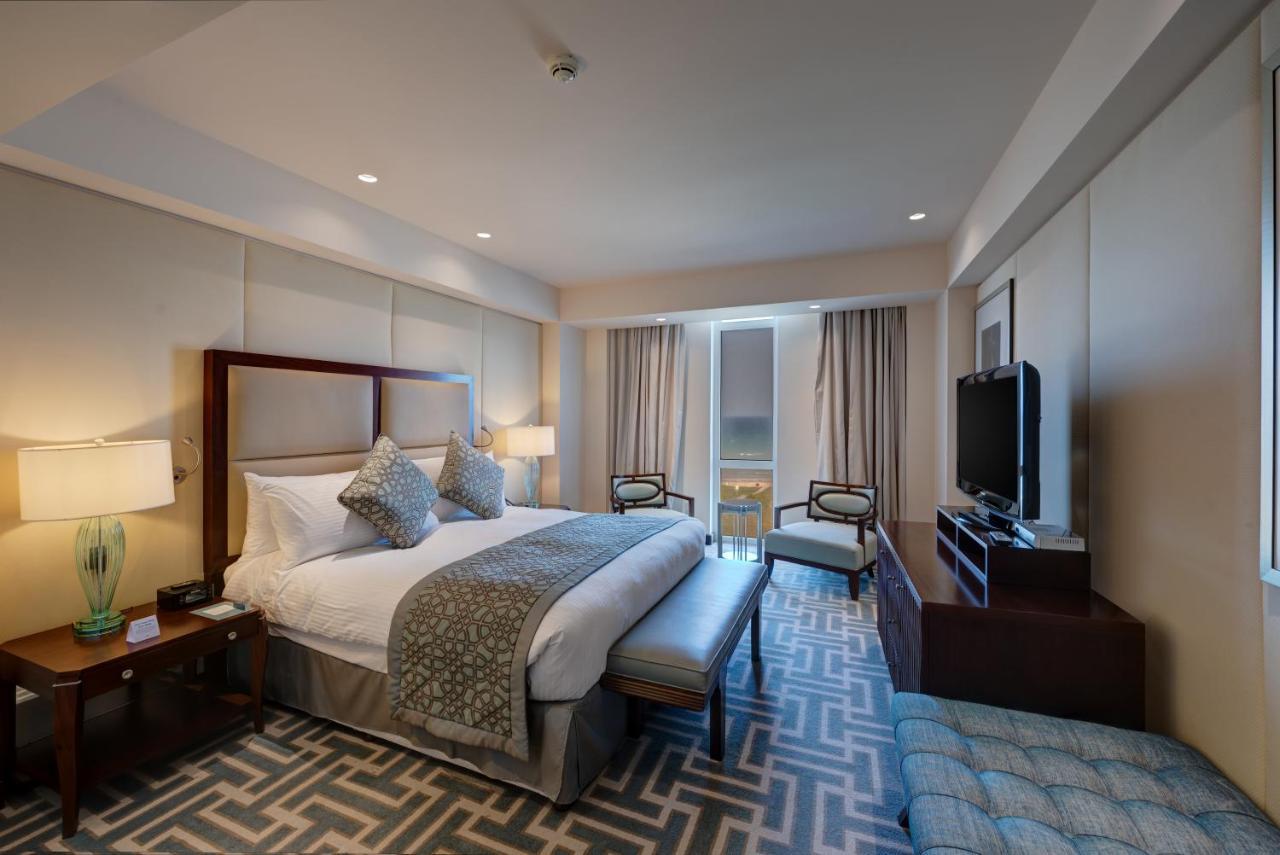 Crowne Plaza Duqm By Ihg Hotel Exterior photo