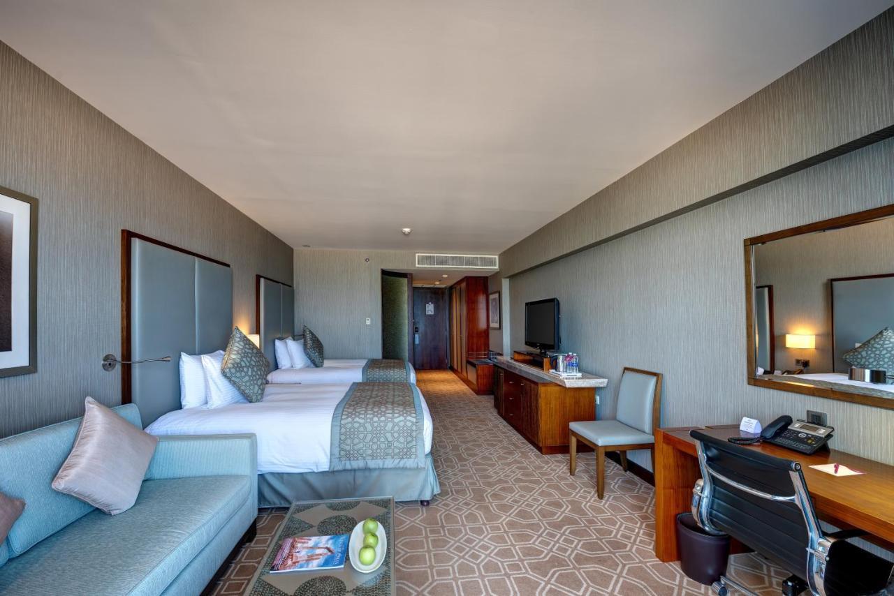 Crowne Plaza Duqm By Ihg Hotel Exterior photo
