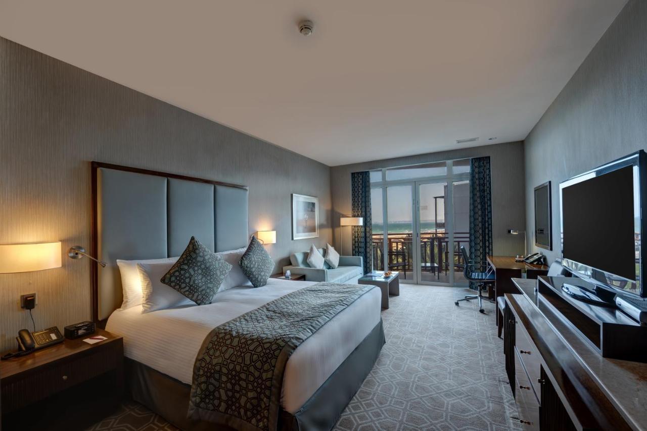 Crowne Plaza Duqm By Ihg Hotel Exterior photo
