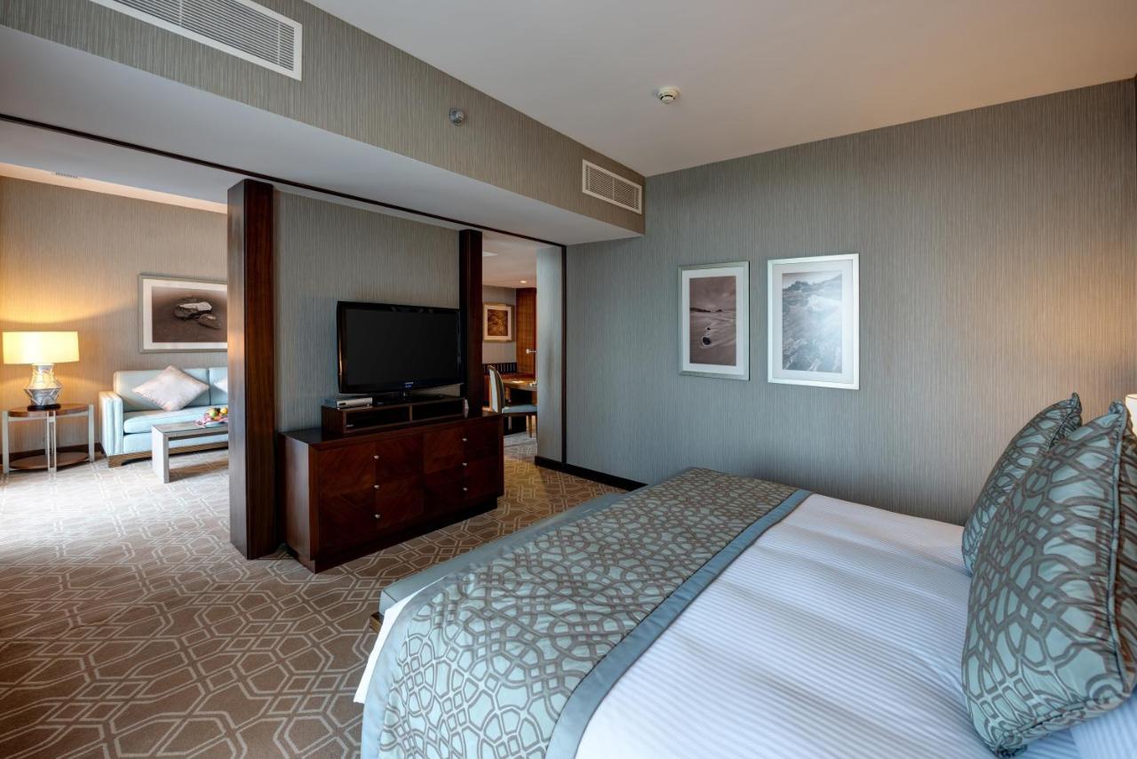 Crowne Plaza Duqm By Ihg Hotel Exterior photo
