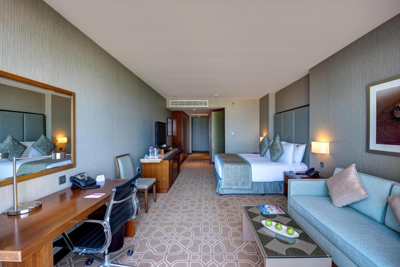 Crowne Plaza Duqm By Ihg Hotel Exterior photo
